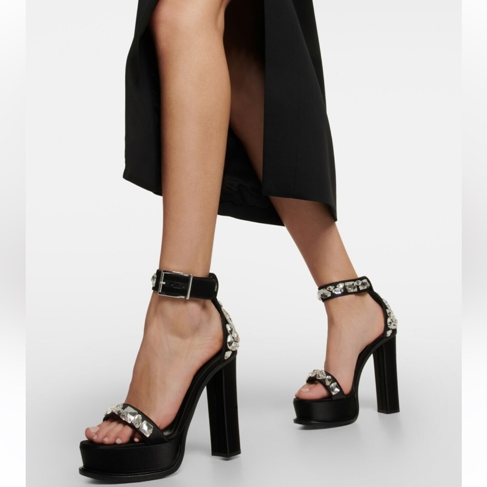 Alexander McQueen Black Heels with Silver Embellishments